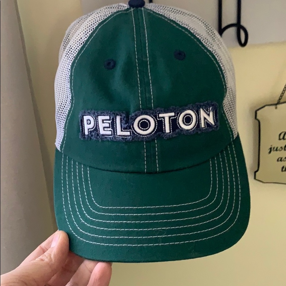 Peloton trucker hat
